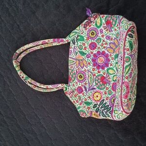 Vera Bradley Multicolor Floral Tote Bag. Size: Large